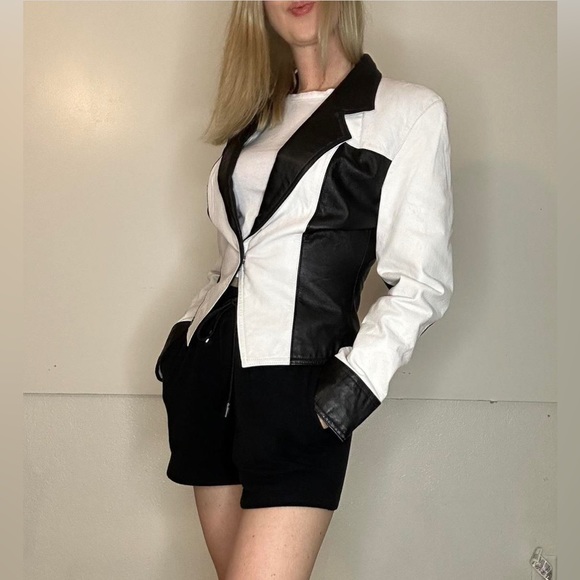 1980s Leather Vintage Motorcycle Jacket - Picture 4 of 7